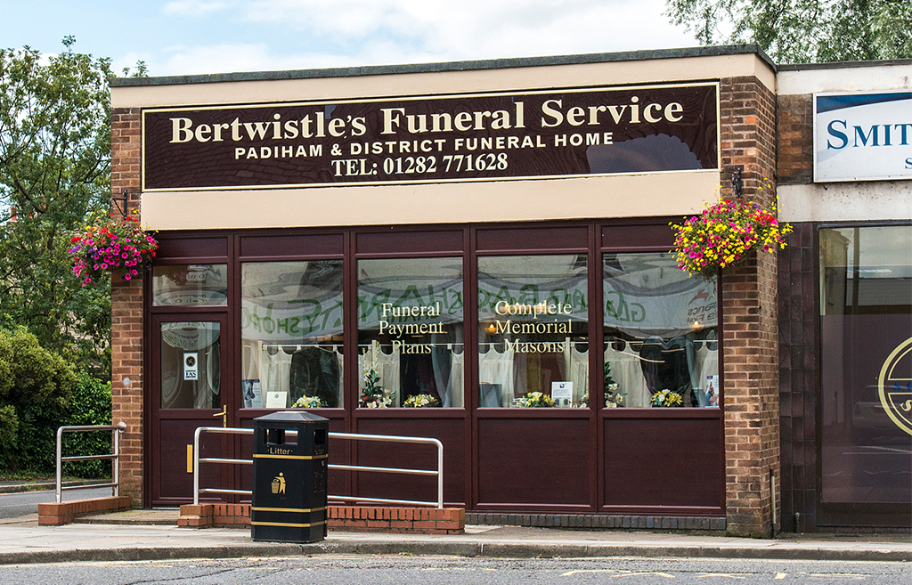 Bertwistle Funeral Service  Front
